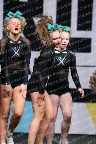 Cheer Extreme Odenton Coral Crush