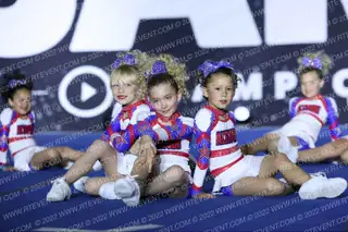 ALTITUDE ATHLETICS FREEDOM DIVAS