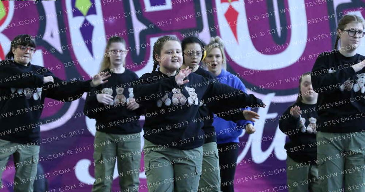 Infinity Cheer and Dance Shooting Stars · Circus Spectacular