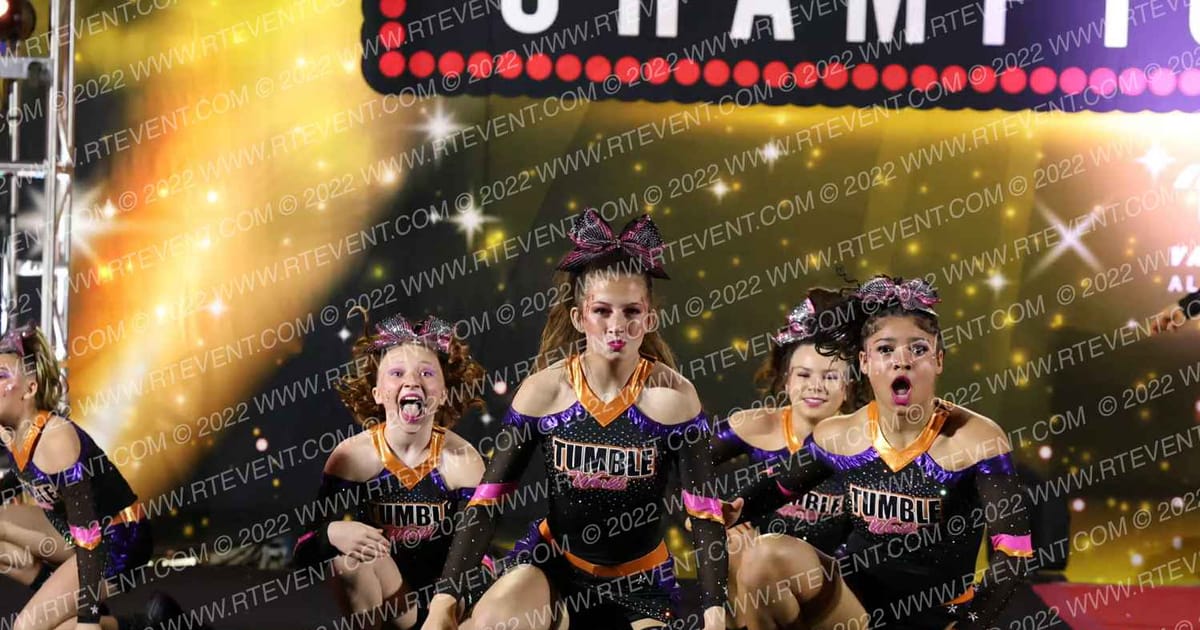 Tumble World Encore DREAM DIVINE · Encore Louisville Showdown