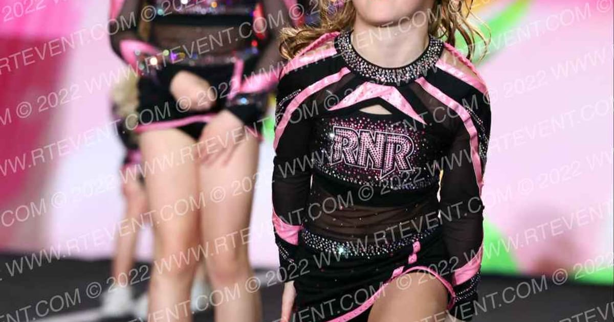 RNR RUNAWAYS · Oh How Sweet it is Cheer and Dance Spectacular