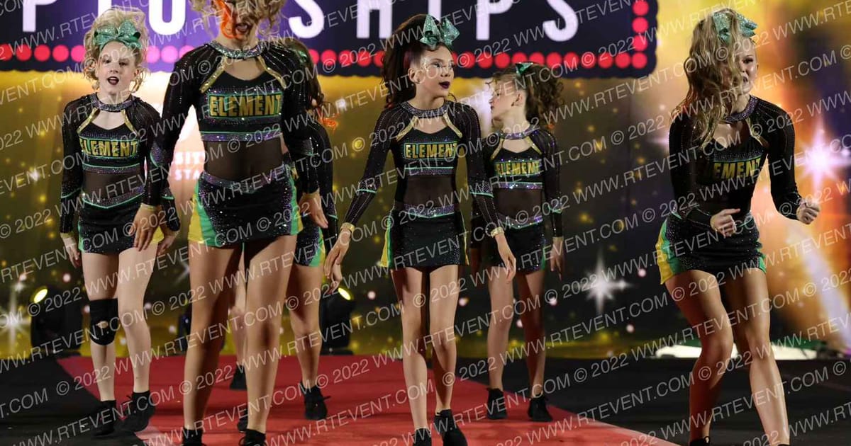 Element Elite Tumbling & Cheer Lady Lithium · Encore Louisville Showdown