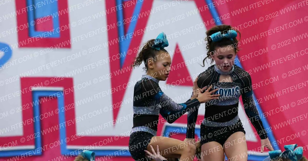 Empire Royals Cheerleading Luxe · Aloha Syracuse Showdown