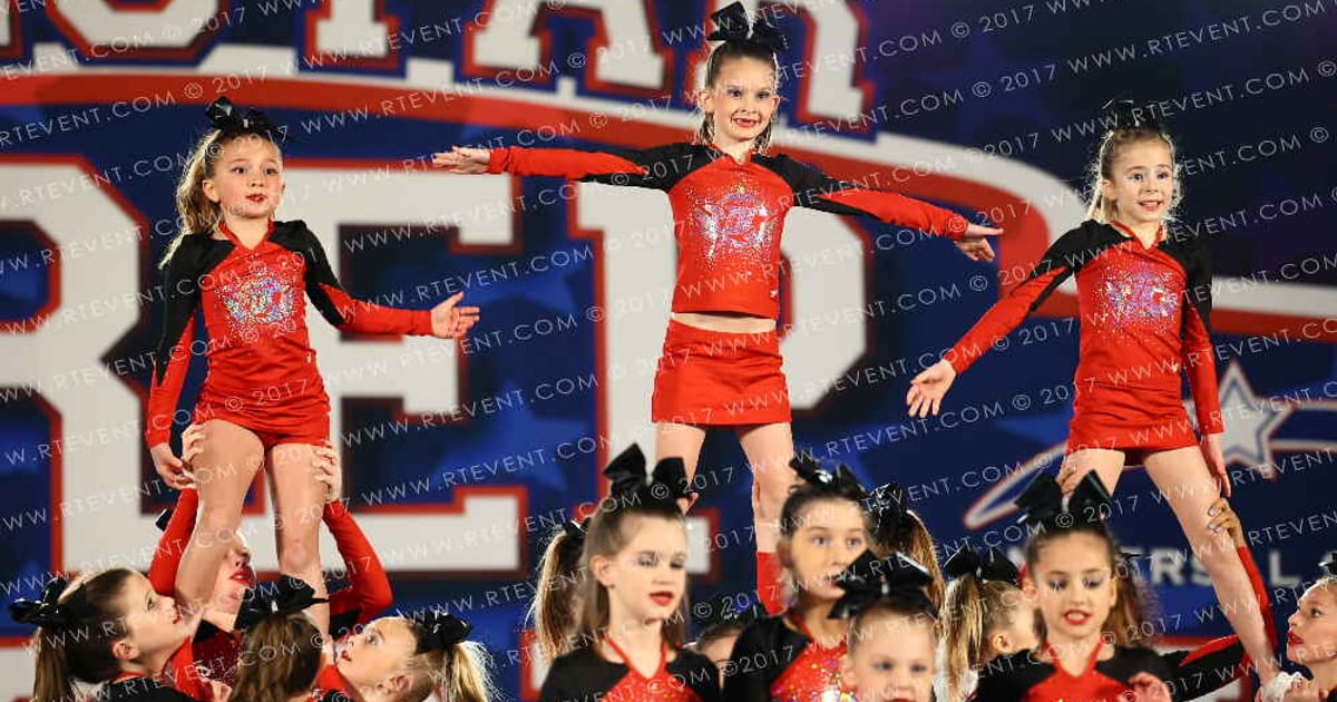 Pro Cheer Peacoacks · Universal Spirit All Star Prep NATIONALS DIDII