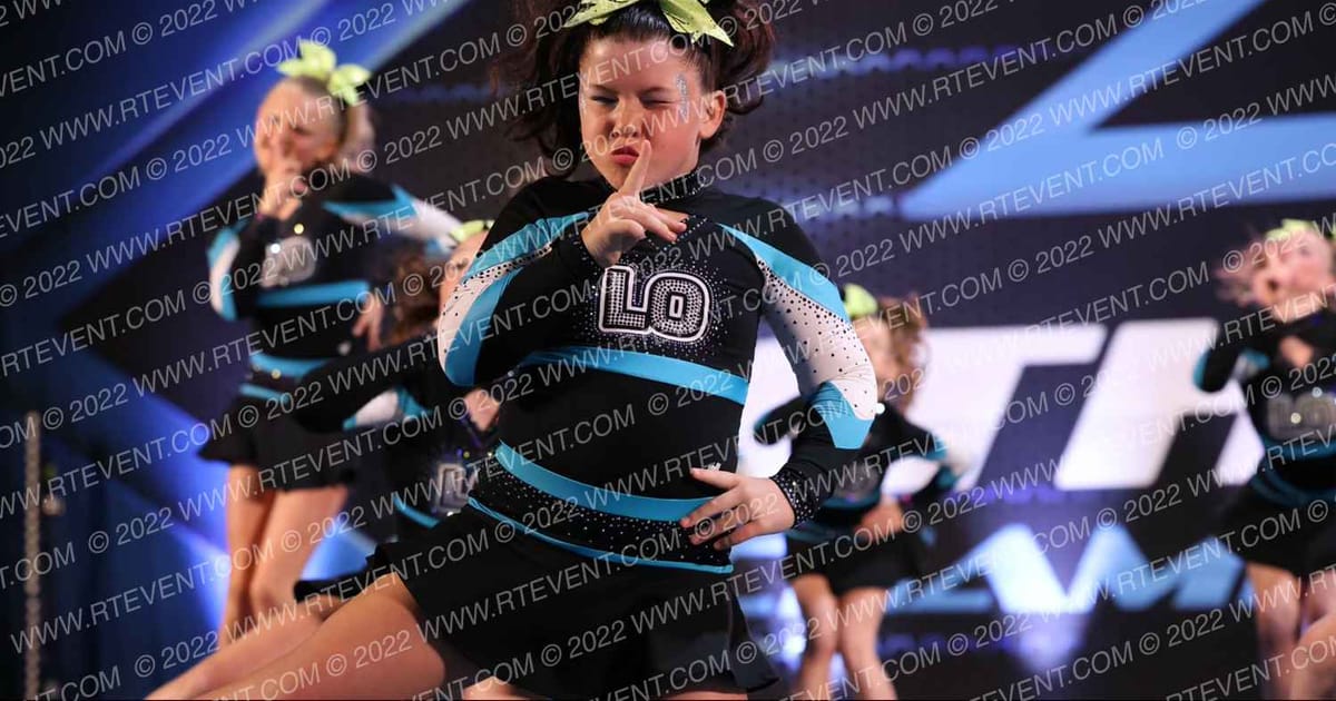 Lake Oconee Cheer Company Lightning · Athletic Championships Atlanta Nationals