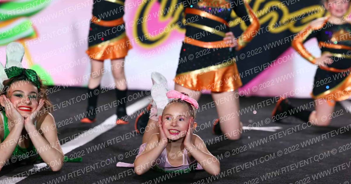 Lake Erie Blaze Cheer LADY EMERALDS · Oh How Sweet it is Cheer and Dance Spectacular
