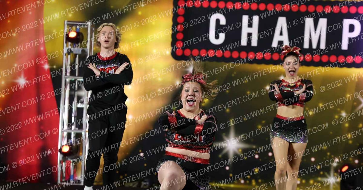 East Coast Cheer & Tumble Red DYN4STY · Encore Louisville Showdown