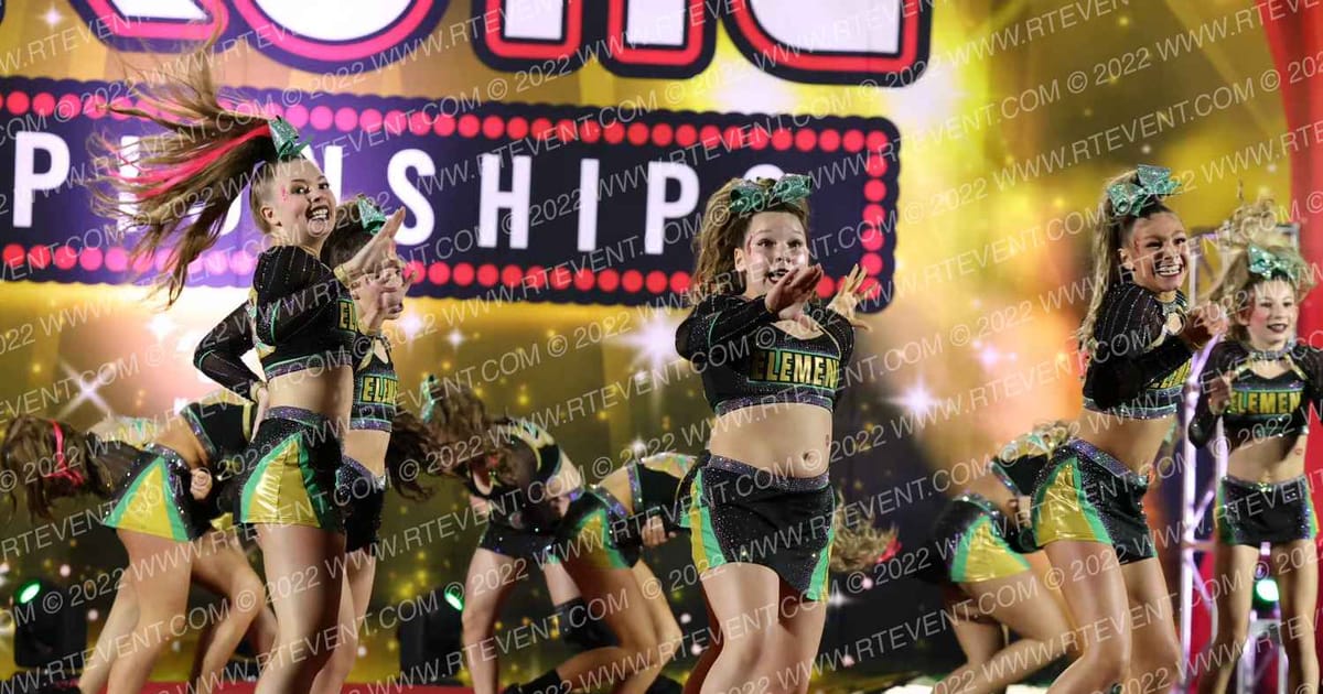 Element Elite Tumbling & Cheer Zinc · Encore Louisville Showdown