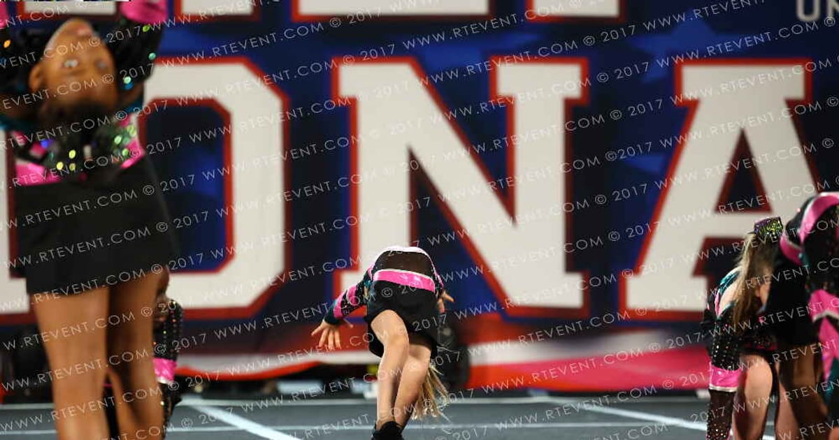Palmetto Cheer Elite Reign · Universal Spirit All Star Prep NATIONALS DIDII