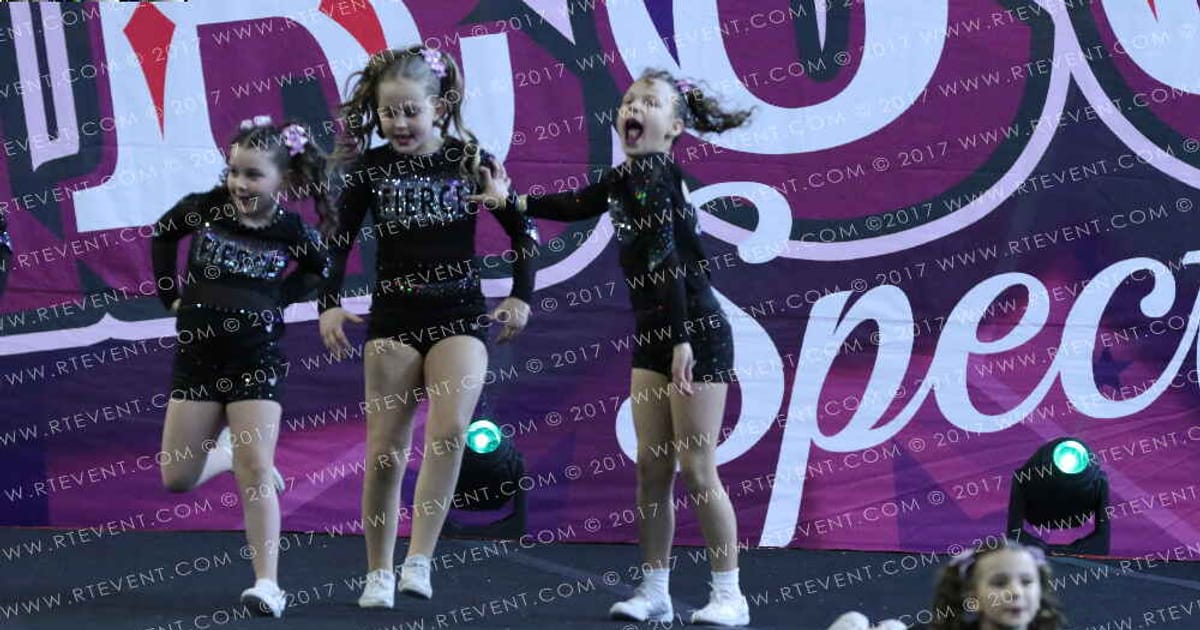 Fierce Elite Amethyst · Circus Spectacular