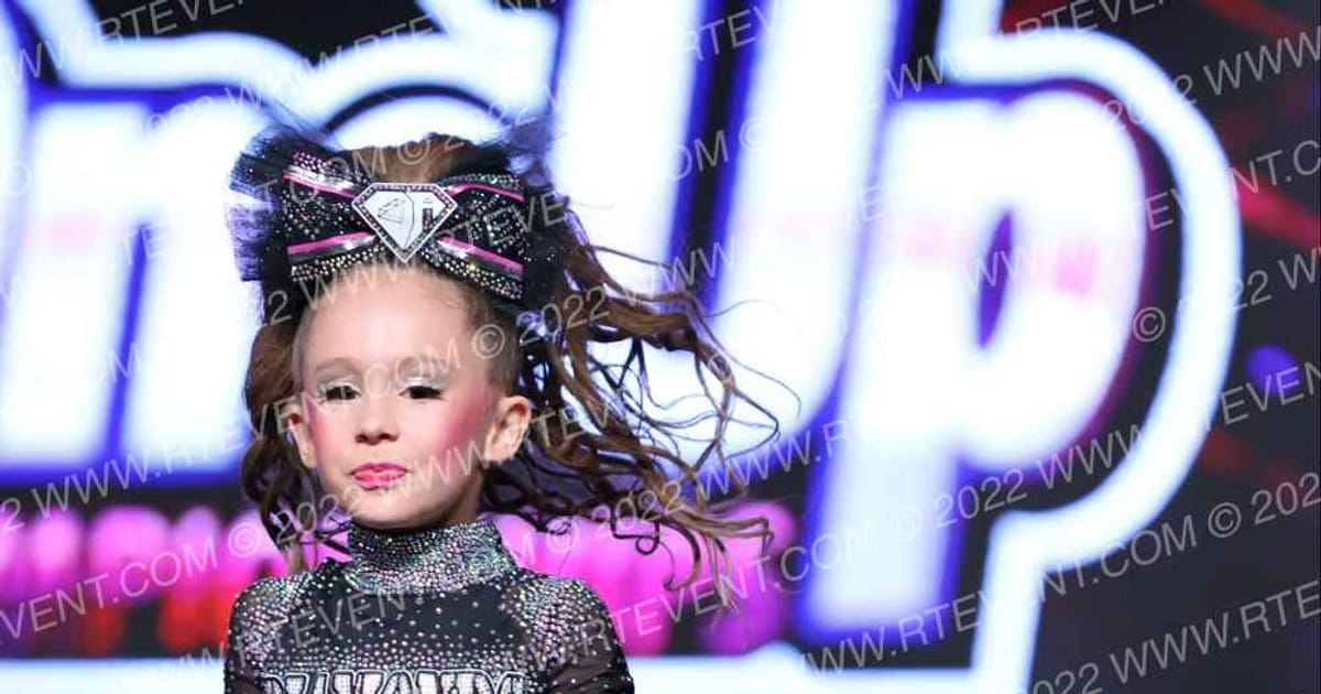 Diamonds All Stars Sassykitties · One Up Grand Nationals