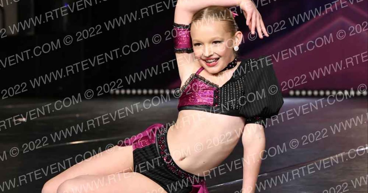 No Limits Dance Ellie Obrien · One Up Grand Nationals