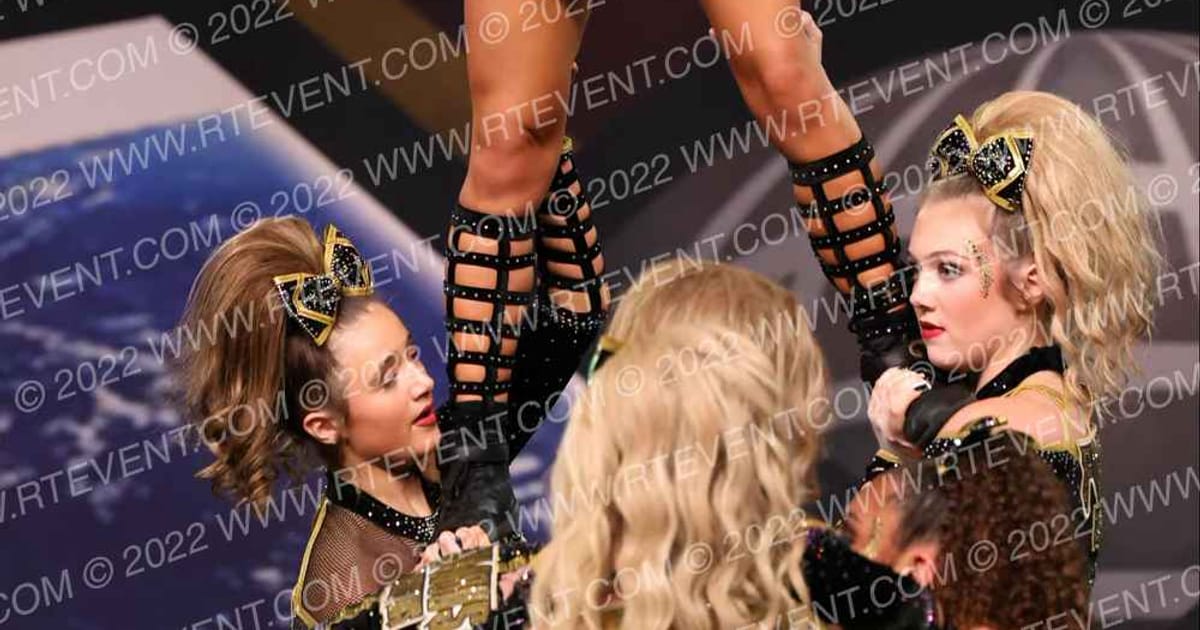 Famous Superstars GOLD · Ultimate Battle Myrtle Beach