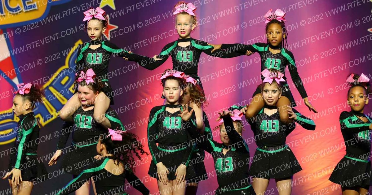 413 CHEER CODE PINK · The American Legacy Springfield Nationals DIDII