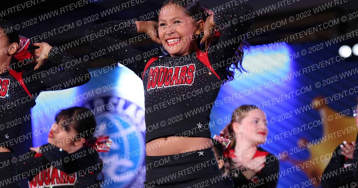 Pinecrest Academy Cadence Cheer Team Pinecrest Cadence MS · Vegas Crown