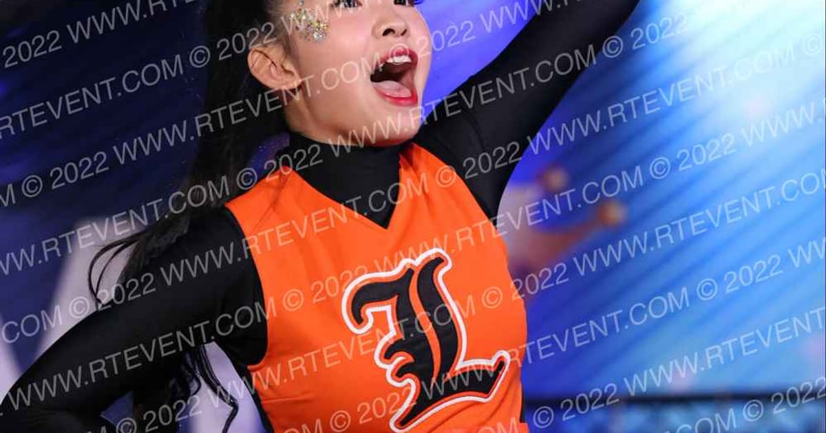 Royal Storm Elite Cheer Lincoln high school · Vegas Crown