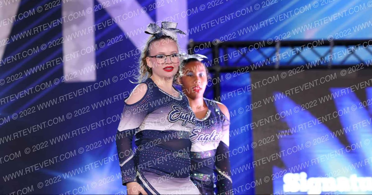 Signature Preparatory Cheer Eagles · Vegas Crown