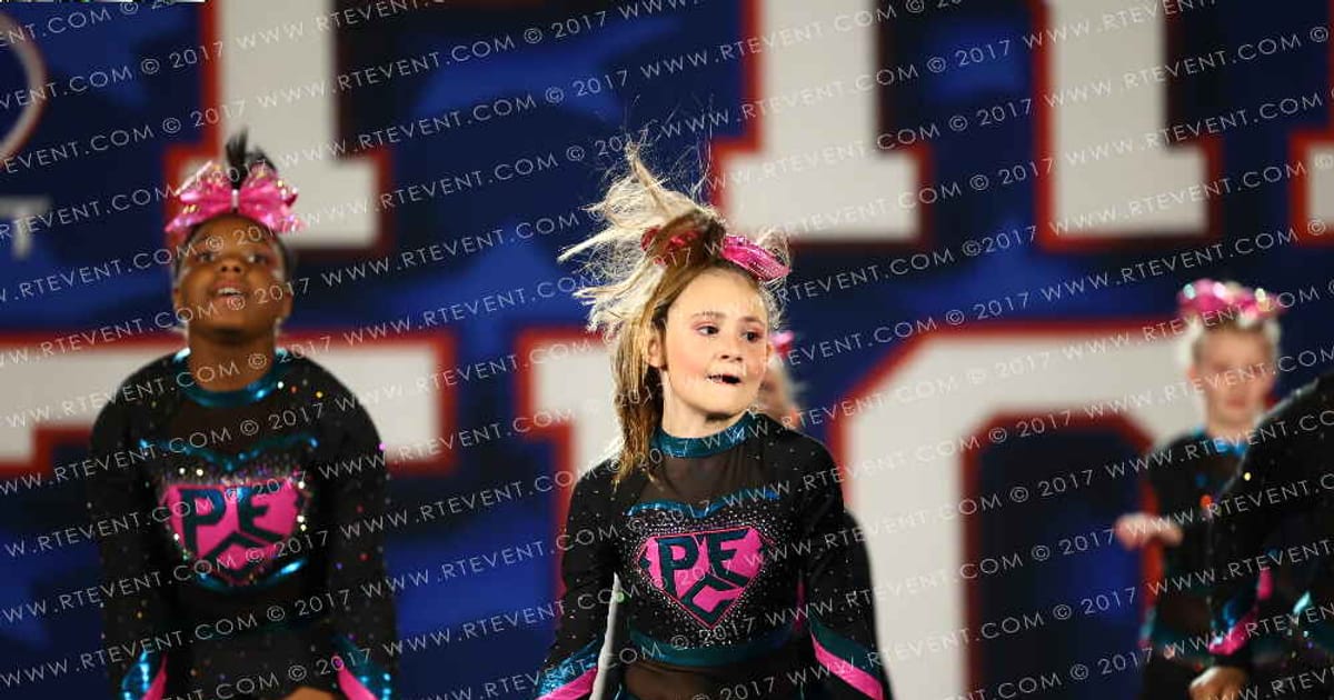 Palmetto Cheer Elite Blue Topaz · Universal Spirit All Star Prep NATIONALS DIDII