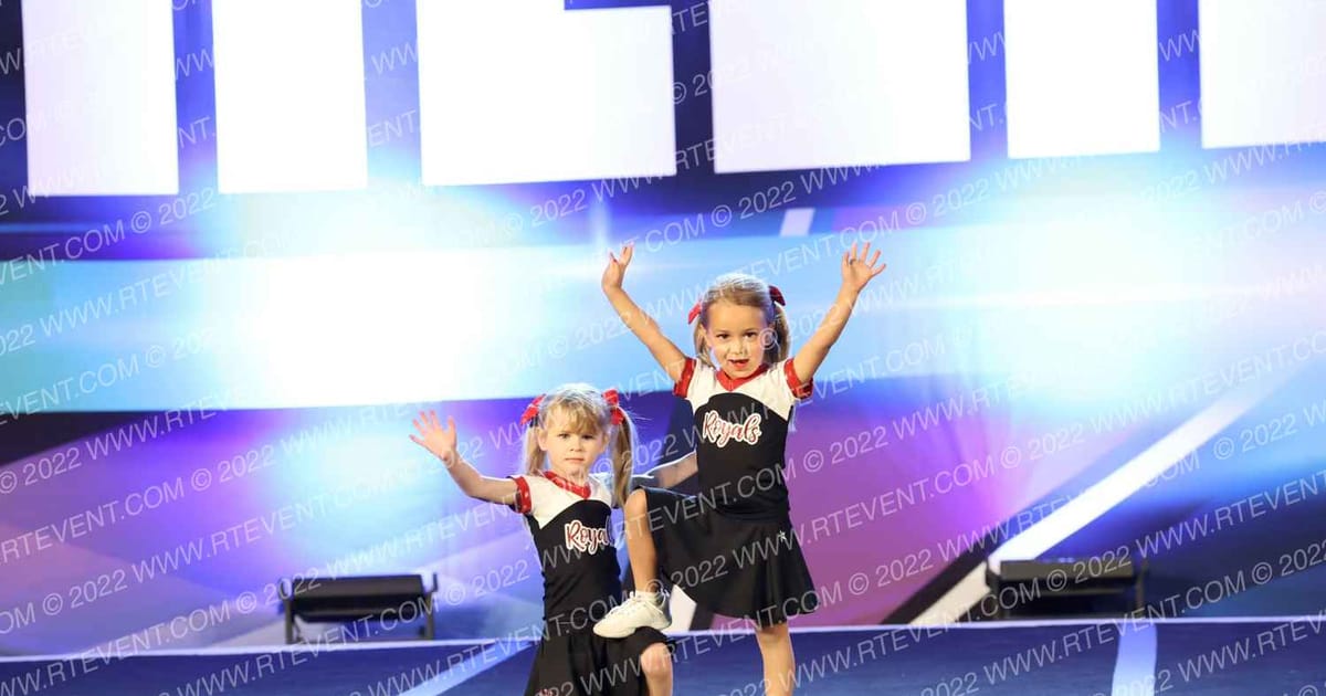 Arizona Royals Honey Bees · CHEERSPORT Phoenix DIDII Classic