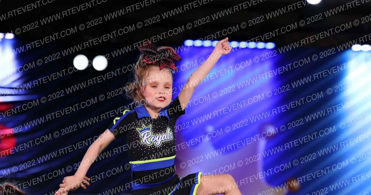 Royal Storm Elite Cheer Mini Mafia · Vegas Crown