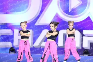 TNT K KREW
