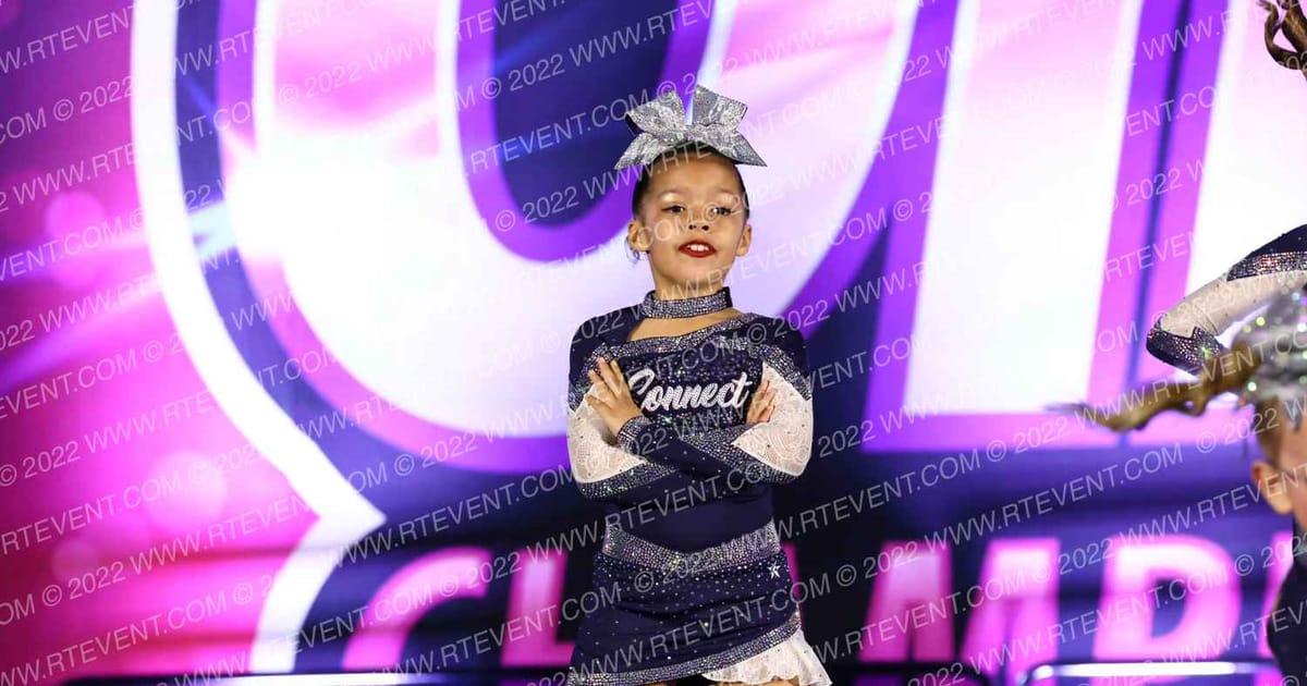 Connect Cheer Northwest Glitter · One Up Bellevue Nationals