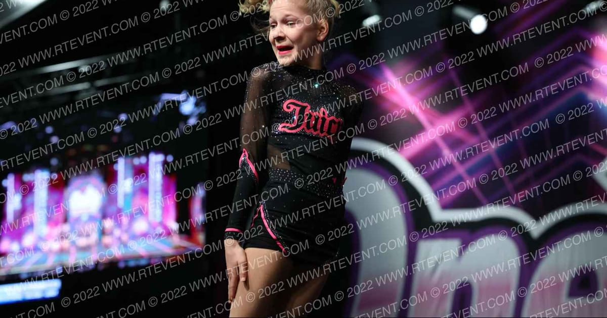 Cheer Extreme   Raleigh Juicy · One Up Grand Nationals