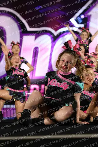 Max Velocity Cheer Divergent