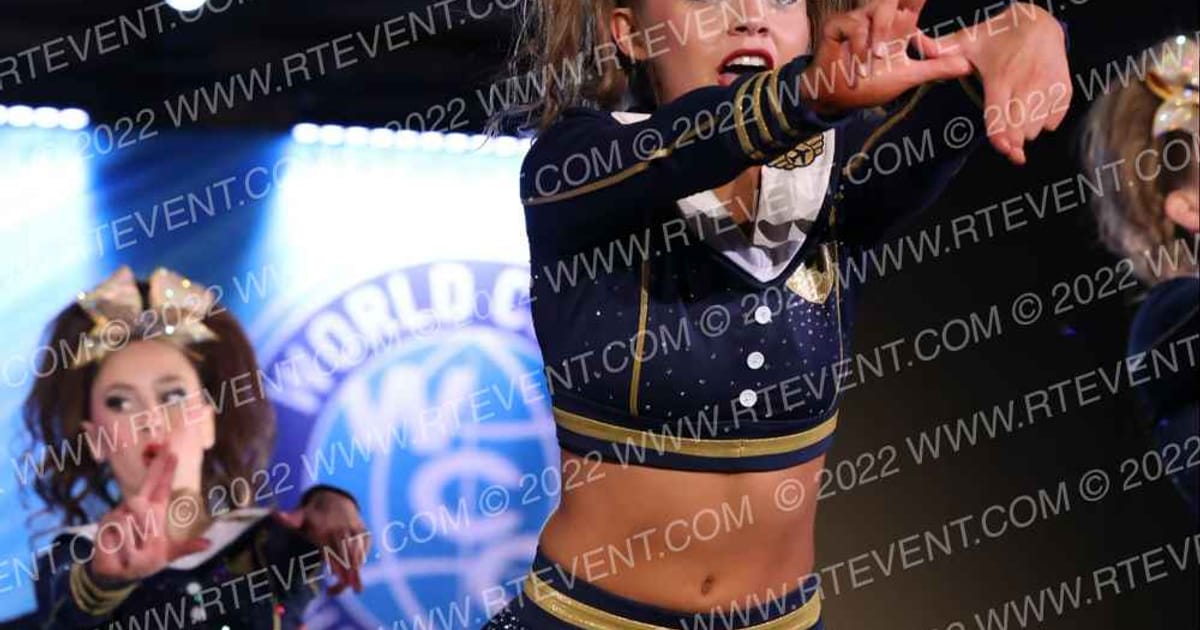 OC Elite Cheer LADY LEGENDS · Vegas Crown