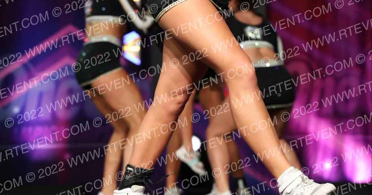 Louisiana Cheer Force Gold · One Up Grand Nationals