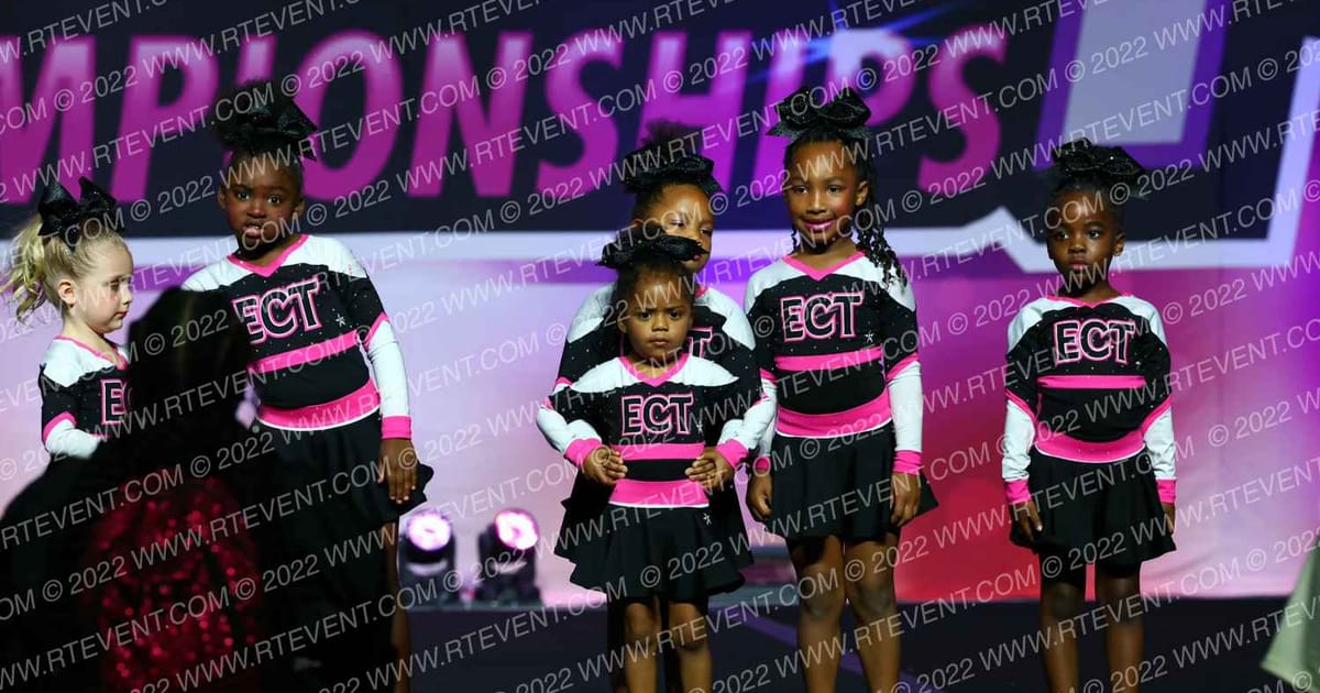 Extreme Cheer & Tumble LIL' LIEUTENANTS · One Up Houston Nationals