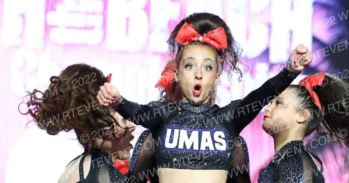 Upper Merion All Stars Midnight · ACDA Reach the Beach D Worlds Grand Nationals
