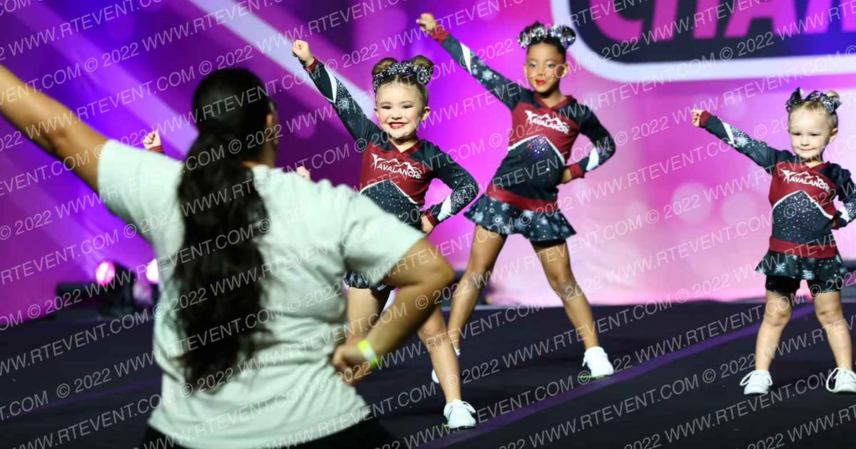 Cheer FX Snow Flurries · One Up Houston Nationals