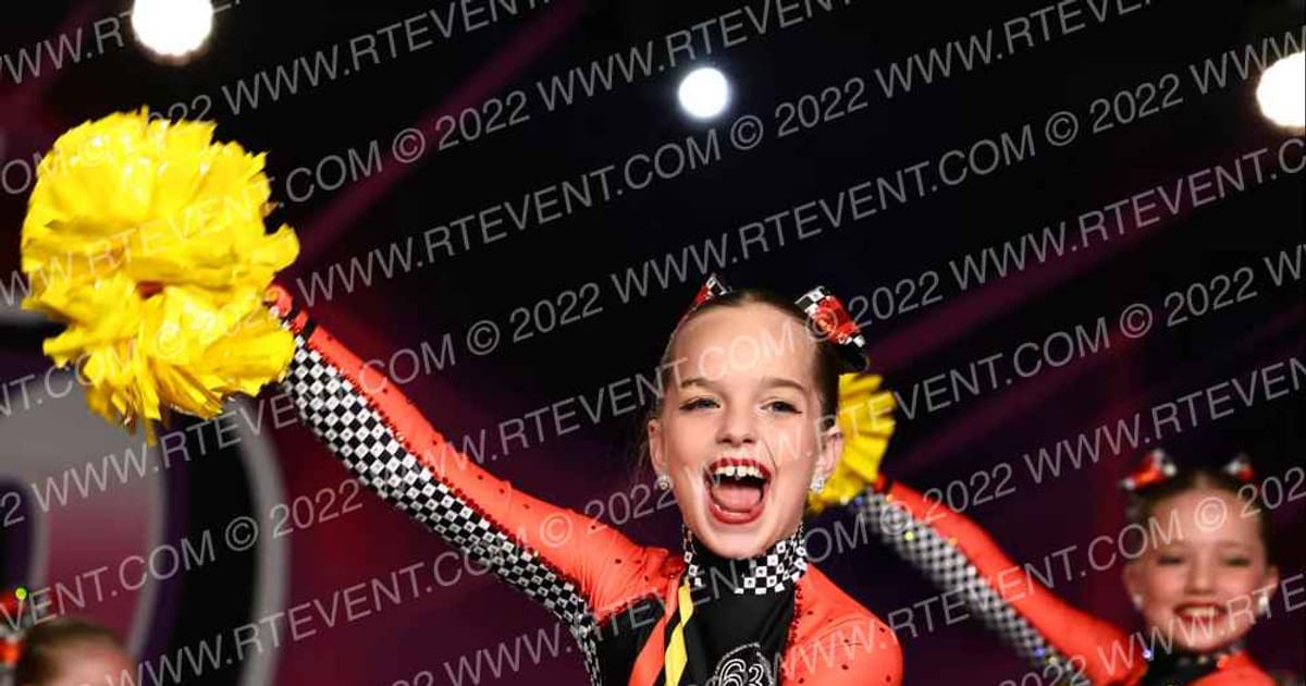 No Limits Dance Mini Energy Small Pom · One Up Grand Nationals