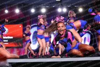 Shine Athletics Pop Star Crew