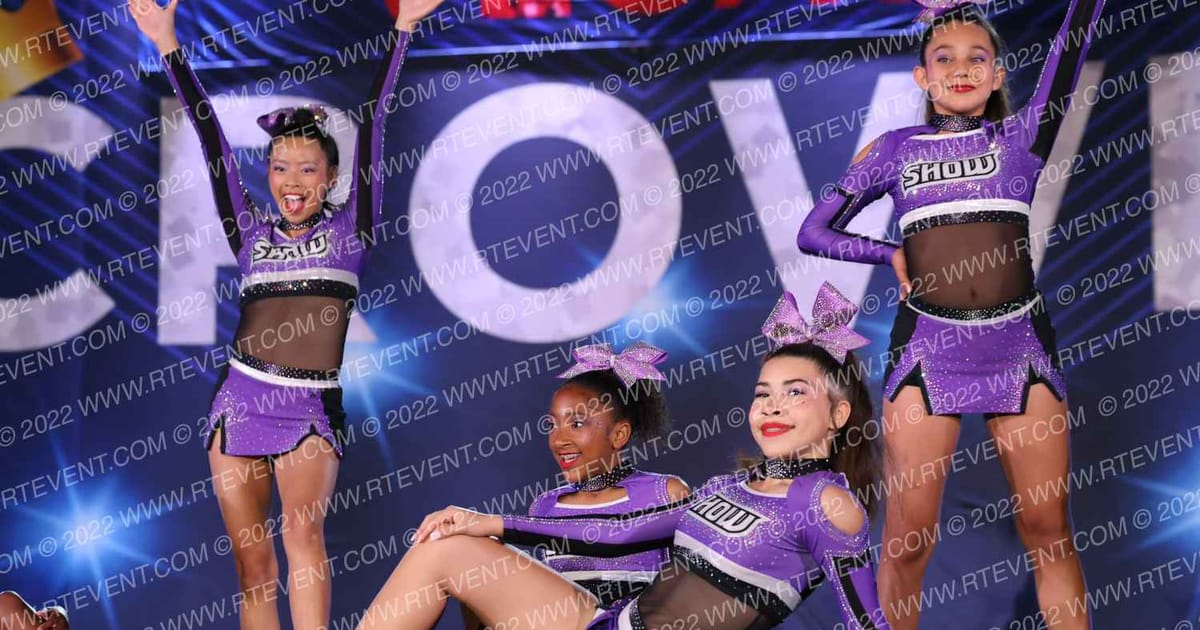 San Diego Show Emeralds · Vegas Crown