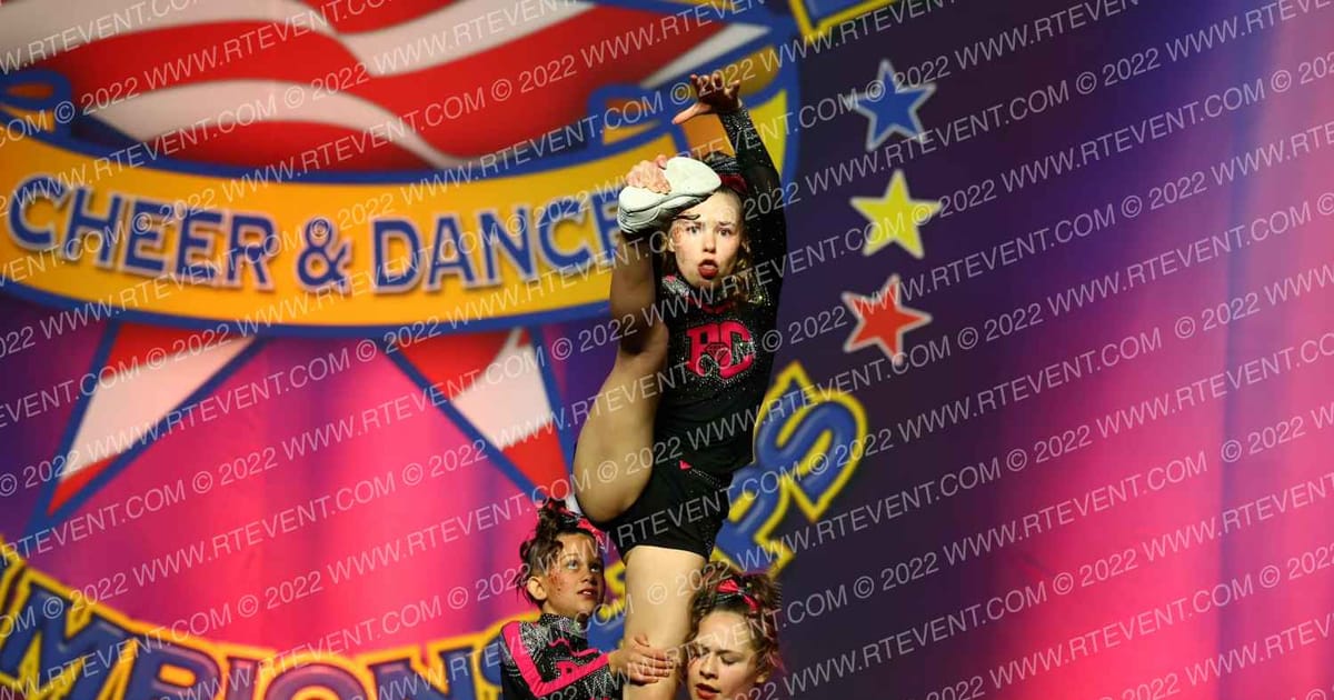 Precision Cheer Pink Diamond Divas · The American Legacy Springfield Nationals DIDII