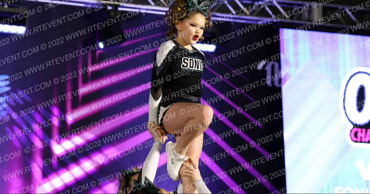 Sonic Elite Olympia Vikings · One Up Bellevue Nationals