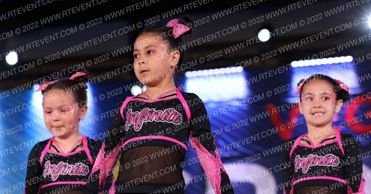 Infinite Cheer & Tumble Gym Rosebuds · Vegas Crown