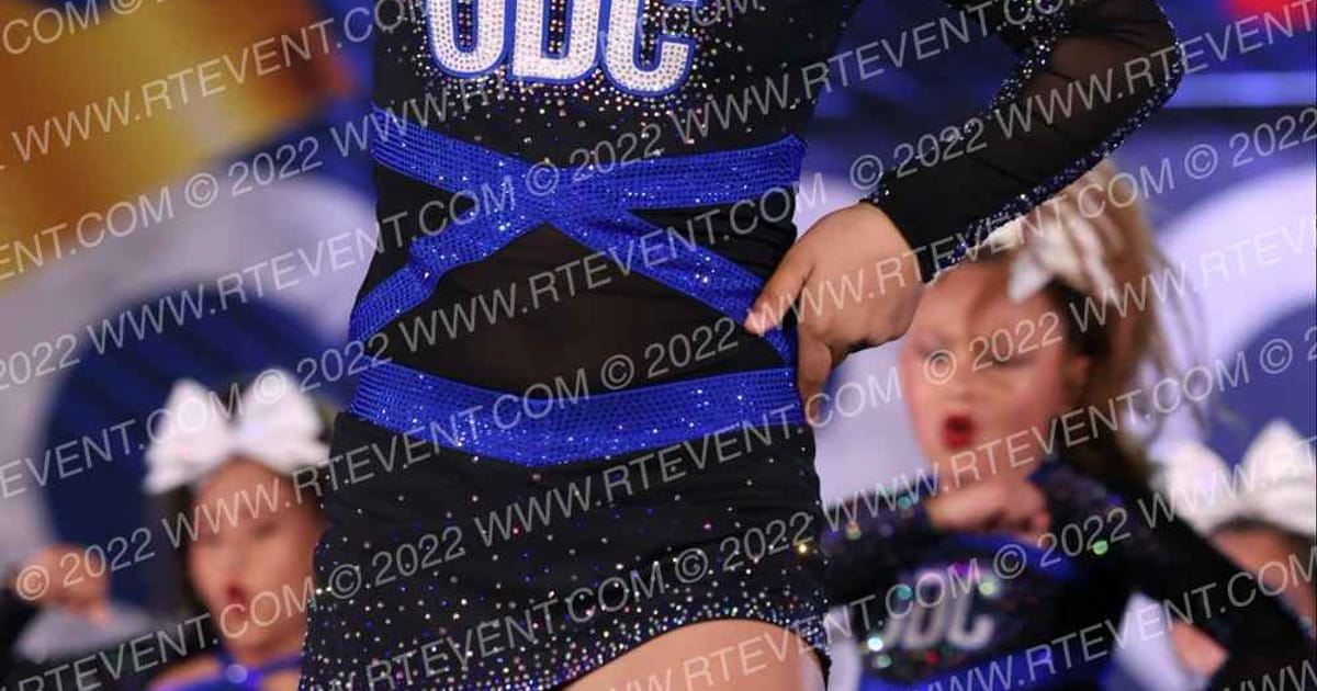 One Dream Cheer Miss Blush · Vegas Crown