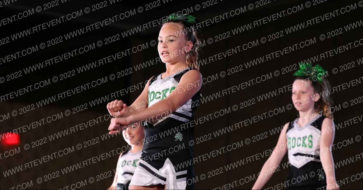 Las Vegas Shamrocks Cheer · Vegas Crown
