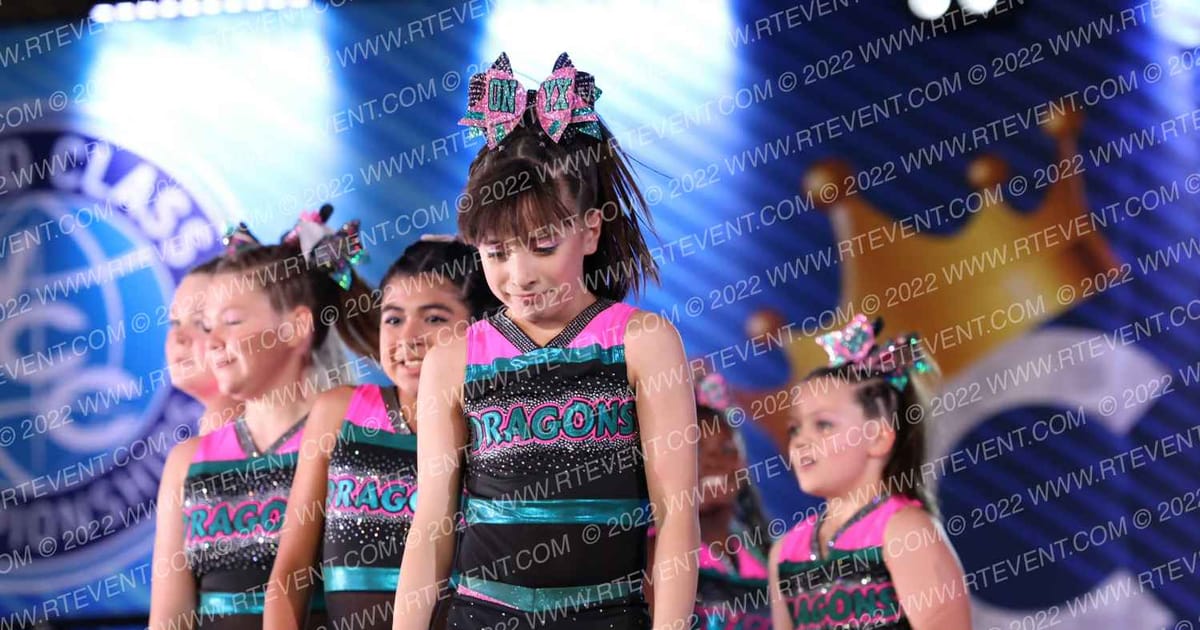 Dragon All Star Cheer ONYX · Vegas Crown