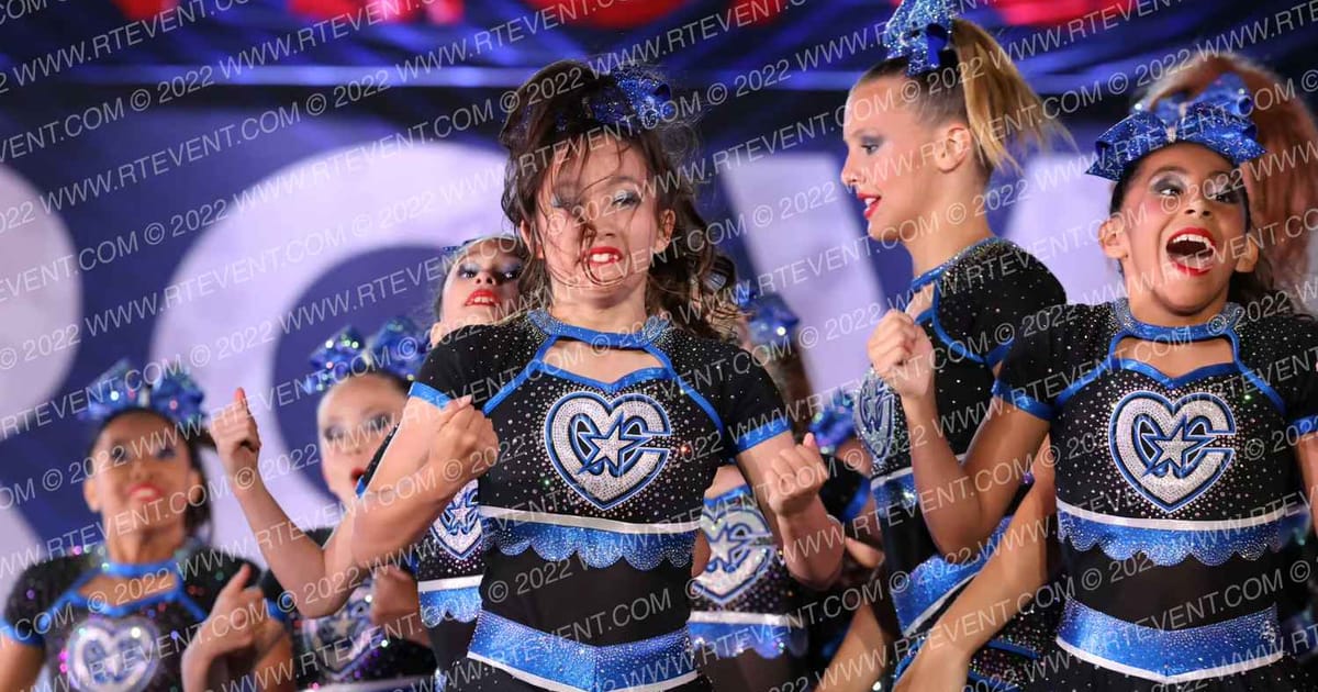 OC Elite Cheer RUSH · Vegas Crown