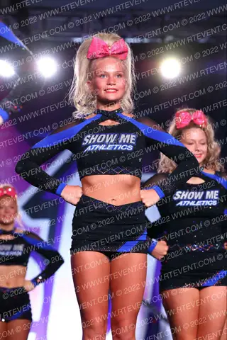 Show Me Athletics Entourage