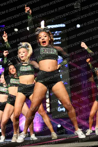 Cheer Extreme   Raleigh Cobra Coed