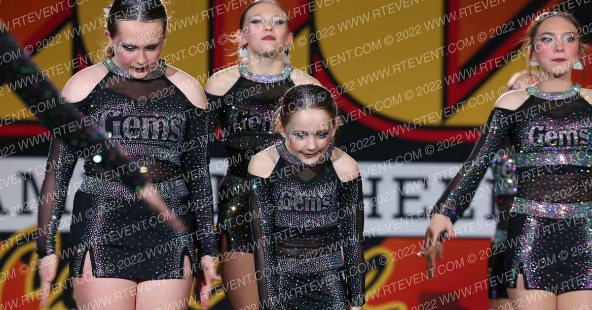 Gems Platinum Force · Hooray for Hollywood Cheer and Dance Championships