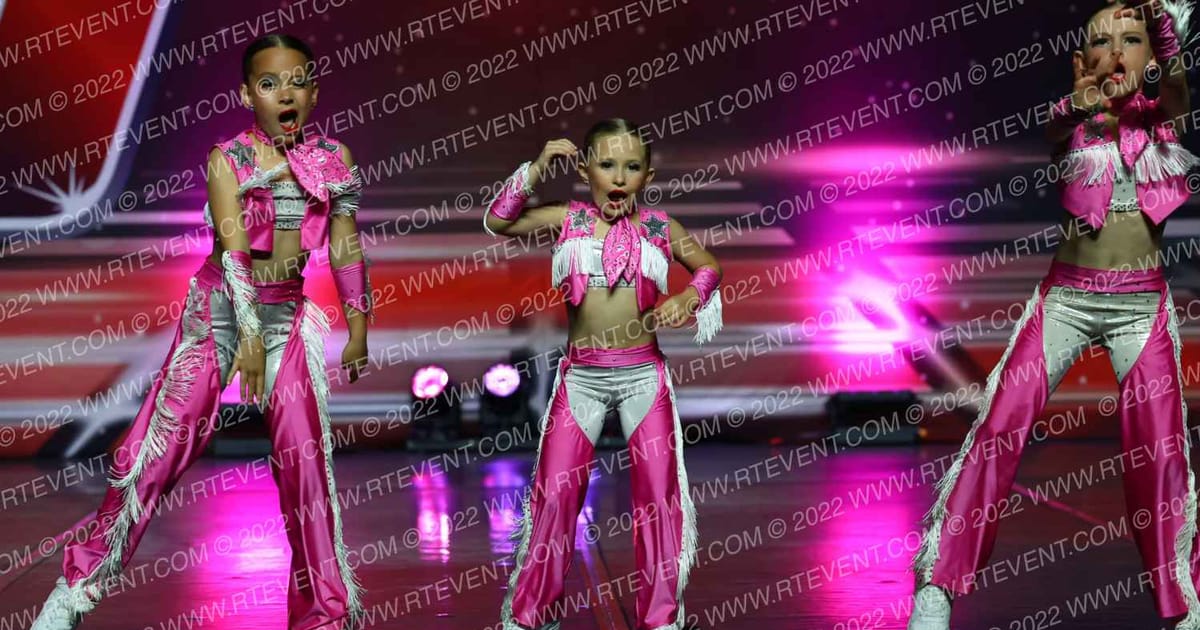Dance Dynamics Tiny Elite Small Hip Hop - Wild Wild West · Just Dance Houston Grand Nationals