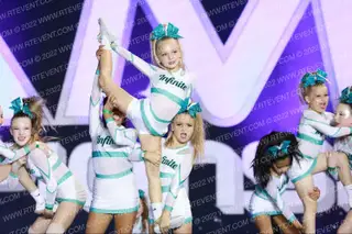 INFINITE ATHLETICS TSUNAMI