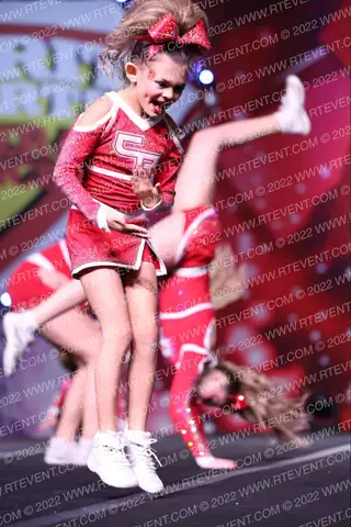 Cheer Revolution BRATZ