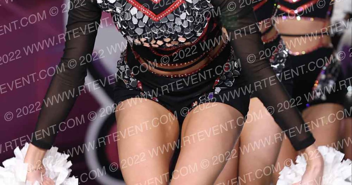 No Limits Dance Senior Large Pom · One Up Grand Nationals